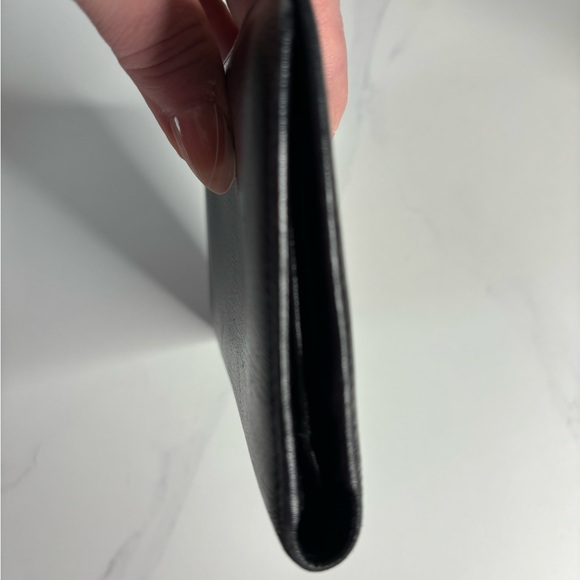 Chanel Goat Skin Camellia Embossed Wallet EUC sku110157 - Picture 9 of 15